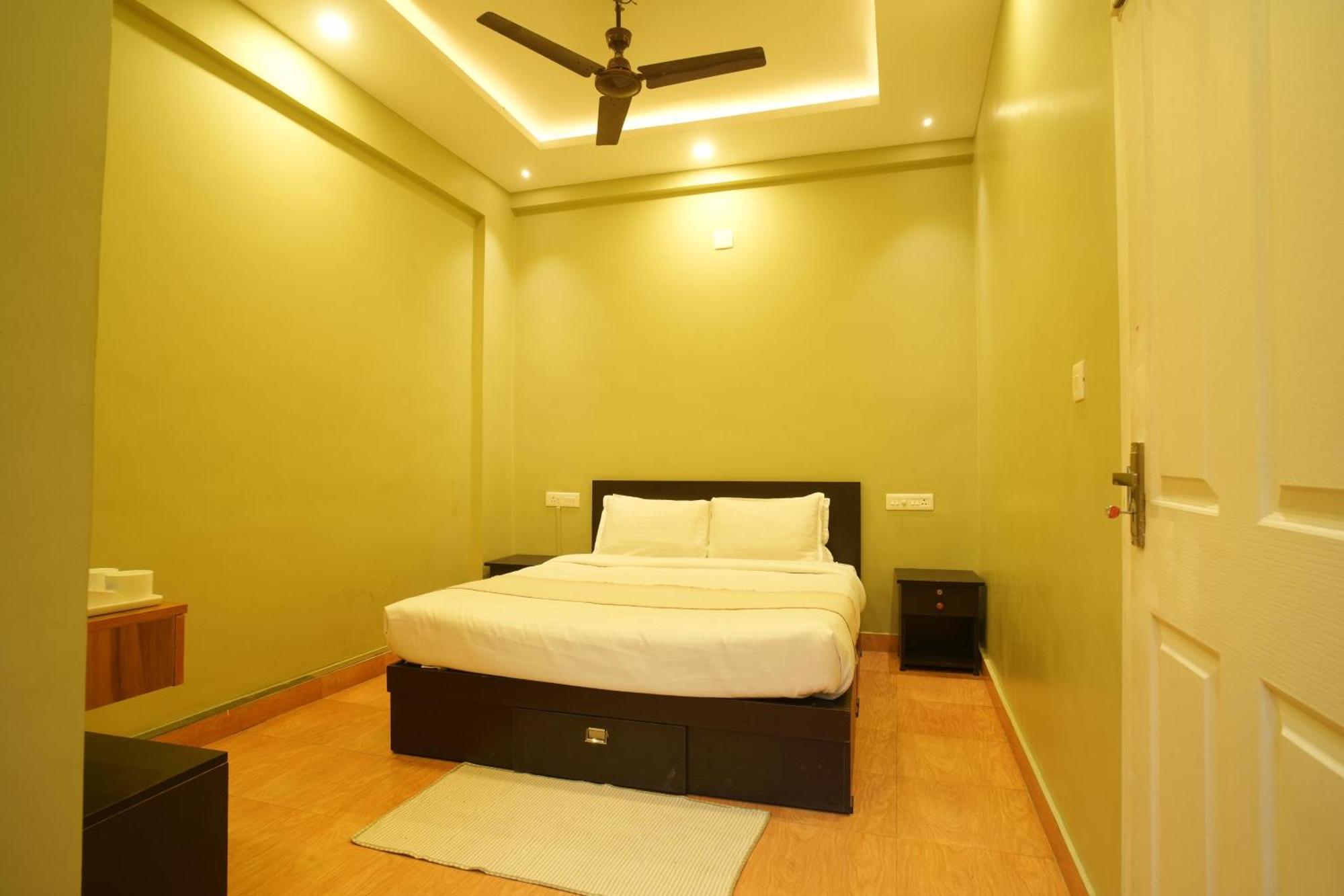 칼파타 Rasha Residency 호스텔 외부 사진